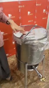 Stainless Steel Big Stock Pot/ Commercial Soup Pot with Inner Partitionfor Hawker/ Restaurant/ Chicken rice Stall/ Kedai Kopi Traditional/ Masak Air Panas (Can put 2 different taste of soup)