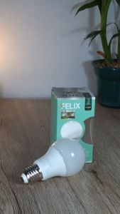 FELIX PREMIUM LED 5W Putih Super Terang Hemat 90% Bohlam Lampu E27 Setara 60W Garansi 3 Tahun