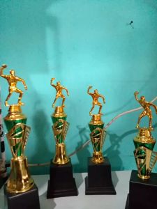 Piala Lomba Juara 1 2 3 4 (PEMAIN TENIS MEJA BODY HIJAU RASER) "costum" FREE STICKER (BOLEH satuan)TERMASUK SETICKER DAN FREE DESIGN