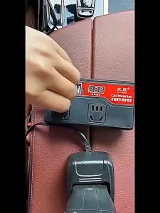 200W Car power inverter high power car inverter universal DC 12V/24V to 220V charger port for car charger adaptor converter car converter portable QC 3.0 USB/Type-C charger power adapter suitable for mobile phones computers car air pumps