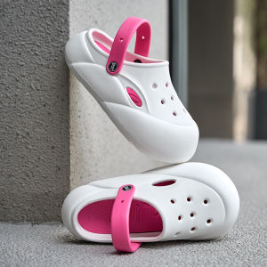 Miiow | Cat Woman 2025 New Hole Hole Slippers Anti-Slip Summer Outdoor Wear Beautiful Sandals Womens Open Toe Thick Bottom Slippers