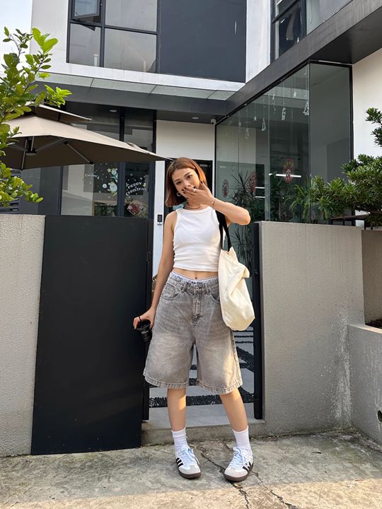 American%20Street%20Retro%20White%20Casual%20Workwear%20Shorts%20Men's%20Summer%20Hong%20Kong%20Style%20Trendy%20Thin%20Loose%20Five-Point%20Pants%20-%20Image%205