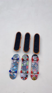 Ván Trượt Ngón Tay Mini Cho Bé Đồ Chơi Giải Trí Khéo Léo Quà Sinh Nhật & Phần Thưởng Lớp Học