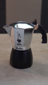 Bialetti - Brikka Black 4 Cups - Mokapot Alat Seduh Kopi Manual