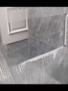 สะอาดห้องน้ำ 600ml น้ำยาล้างห้องน้ำ โฟมล้างห้องน้ำ กระจกห้องน้ำ ก๊อกน้ำ กระเบื้องเซรามิค ล้างแล้วเหมือนใหม่ น้ำยาทำความสะอาดลึก น้ำยาดับกลิ่นชักโครก น้ำยาขัดห้องน้ำ น้ำยาขจัดคราบห้องน้ำ