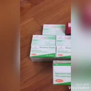 Bông Tẩm Cồn Greetmed - Gạc Tẩm Cồn