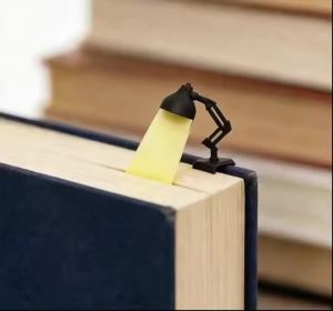 Cute Desk Lamp Bookmark for StudentsPersonalized Book Page Marker Multi-Function Note Clip for Novels & Notepads