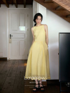 ชุดเดรสยาวผ้าลินินสีพื้นทรงเอเข้ารูปสำหรับผู้หญิง ฤดูร้อน 2025 แขนกุด คอวี กระโปรงทรงเอ ชุดทำงานลำลอง