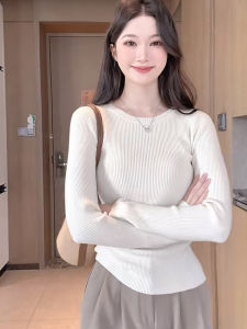 White Slim Fit Short Sleeve Womens T-Shirt Thin Base Layer Shirt round Neck Spring Autumn Fashion Luxury Style Long Sleeve