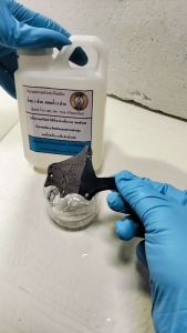 น้ำยากัดสนิม ลอกรมดำเก่า บ้าน DIY ผสมน้ำได้ 1-3 เท่าตัว แค่แช่ไม่ต้องขัด  ไม่ต้องาขัด ประหยัดแรง ประหยัดเวลา สินค้าพร้อมส่ง ส่งไวมาก