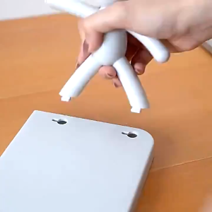 Kệ nhựa dán tường nhà bếp nhà tắm thiết kế hình người ngộ nghĩnh chất liệu nhựa chắc chắn chịu lực