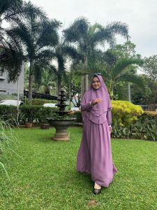 Azza Dress Signature Series By Meilee | Gamis Syari Aksen Renda di Lengan Bahan Ceruti Babydoll