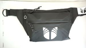 Cest Cool กระเป๋าคาดอก กระเป๋ากันน้ำ กระเป๋าสะพายชาย