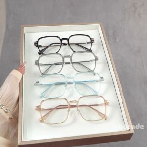 Kính Đọc Sách Hình Vuông Chặn Ánh Sáng Xanh Cho Nữ Kính Mắt Chân Kim Loại Nhẹ Hợp Thời Trang Ống Kính Trong Suốt Thoải Mái Để Sử Dụng Tại Nhà