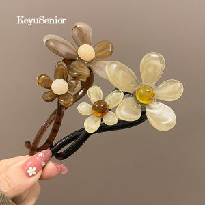 2025 ใหม่ดอกไม้ Twisted Clip คลิปแบบมีด คลิปแบบจับผม เครื่องประดับผมสำหรับผู้หญิง คลิปฉลาม คลิปหนีบผมแบบหัวเข็มขัด ไฮเอนด์
