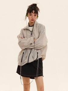 เสื้อแจ็คเก็ตกันแดดกีฬาฤดูร้อนสำหรับผู้ชายและผู้หญิง ป้องกันรังสียูวี ทรงหลวม แขนยาว ปกจักรยาน ระบายอากาศได้ดี เสื้อคลุมกันแดดแบบสวมหัว