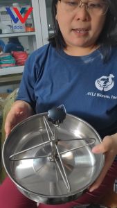 Ultimate Pig Feeding Solution: Stainless Steel & Automatic Feeders