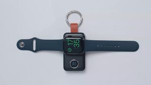 Joyroom JR-WQW01 2000mAh Portable Watch Wireless Charger iP Watch Charger Snap and Charge Pocket-size compact design
