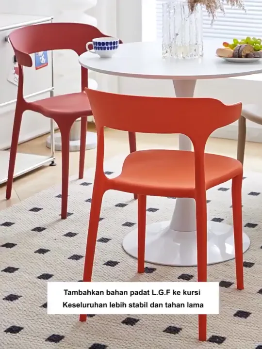 【📍Surabaya】Kursi plastik dengan sandaran meja dan kursi bergaya Nordik ...