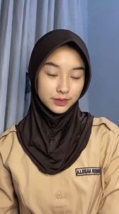 Bergo Sport & Kerudung Olahraga: Hijab Instan untuk Wanita