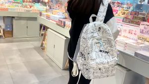 ลำลอง ความจุใหญ่ น้ำหนักเบา ทนต่อการสึกหรอ น้ำเป็นตัว กระเปานักเรียน กระเป๋านักเรียน กระเป๋าเป้ กระเป๋านักเรียน ธรรมดา กระเป๋านักเรียนชาย เสริมความสวยงาม ลำลอง ลำหน้า สร้างความสวย และสุขภาพ ความปลอดภัย ความมั่งคั่ง และความสะอาด ให้ความยืดหย