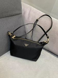 New Oxford Cloth Casual Single Shoulder Crossbody Handbag Womens Bag Simple Versatile Fashion Womens Dumpling Bag Small Lightweight