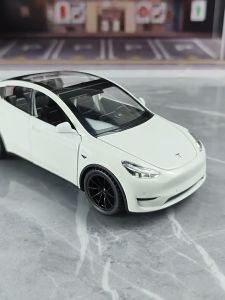 1/32 Tesla Model Y Alloy Diecast Model Toy Pull Back with Light Sound