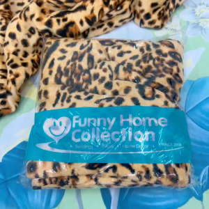 FunnyHome|Thick Microfiber Velvet Fleece Blanket Size: 148cm (W) X 200cm (L)