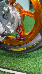 สปริงเบรคหลัง GIORNO PCX CLICK MIO FINO NOUVO ZOOMER AEROX งานสแตนเลสแท้ หัวน็อตมิเนียมหนา มี5สี