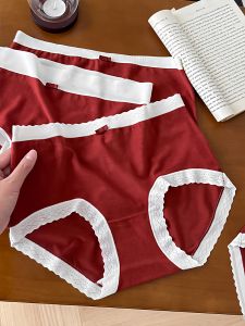 Red Cashmere Feel Triangular Underwear for Women Warmth Birthday Celebration Cotton Lingerie Chinese Zodiac Year Underpants