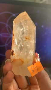 Viên đá Thạch Anh Lemurian pha lê tinh thể phép thuật kết nối vũ trụ thiền định mạnh mẽ còn dính đất nguyên sơ mã 839