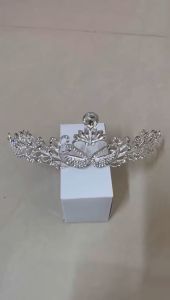 Korean style bridal crown Europe and the United States high-end wedding head jewelry crystal rhinestone swan metal crown