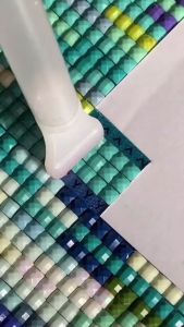 กลุ่ม 5D ดิฉันี้: เม็ดเหลี่ยม 30x40cm พร้อมส่ง ภาพติดเพชรคริสตัล ครอสติสคริสตัล ลายหมีสายรูง แบร์ Blackpink ตกแต่งบ้าน งานฝีมือ