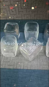 Cốc thuỷ tinh vuông sọc bo góc lượn sóng dung tích 220ml mã CVS.