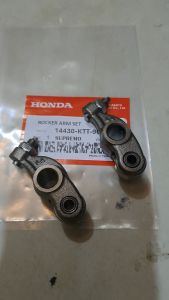 HONDA TMX SUPREMO ROCKER ARM SET THAILAND GENUINE 14430KTT900