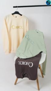 Pilihan Sweater Oversize & Sweatshirt Gaya Korea untuk Pasangan