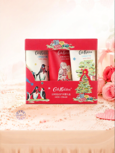 Cath Kidston | Bộ Quà Tặng Kem Dưỡng Tay Hương Gỗ Tuyết Tùng Animal Party