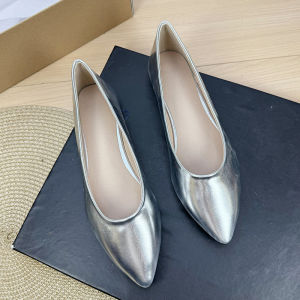 Spring 2025 Gold Color Womens Slip-On Work Shoes Soft Bottom Flat Pointed Toe Large Size Versatile Fashion Single Shoes