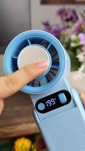 Quạt Cầm Tay Turbo Di Động Có Màn Hình Kỹ Thuật Số LED 90 °   Quạt Cầm Tay Nhựa Gấp Gọn Chống Gió Mạnh Pin Sạc 8000mAh 199 Tốc Độ