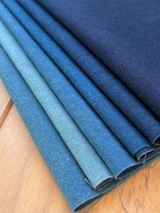 ผ้าฝ้ายแท้สีน้ำเงินอ่อนพิมพ์ลายด้วยมือ ผ้าฝ้ายน้ำหนักหนาสำหรับทำ DIY อุปกรณ์งานฝีมือในบ้าน สไตล์วินเทจ 100%