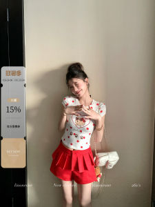 Dotted Print Short Sleeve T-shirt and Red High Waisted Pleated Skirt Set