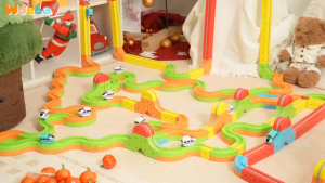 NIKO Electric Magnetic Track Train Toys Set Magnetic Building Block Train 3D Racing Track Set For Kids Boys Girls Birthday Gifts