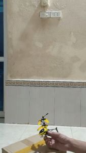 Đồ Chơi Máy Bay Trực Thăng Mini máy bay Điều Khiển Từ Xa . có cảm ứng va chạm Cho Trẻ Em