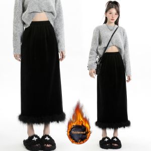 High-waisted Slit Black Velvet Half Skirt