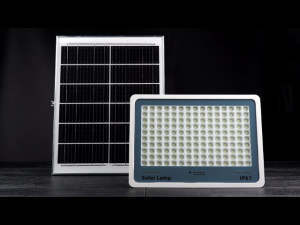 ซื้อ 1 แถม 1 การประกันคุณภาพ jd solar light ของแท้ แสงแสงอาทิตย์ กันน้ำ ทนทาน ป้องกันฟ้าผ่า ราคาถูก แสงโซลาร์เซลล์