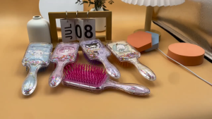 BUYYU Hair Brush Kuromi My Melody Kawaii Handle Combs Cartoon Flowing Sand Series Comb Hair Cute Gifts