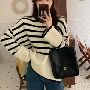Korean Style O-Neck Striped Long Sleeve Knitwear For Women Sweaters Loose Knitwear baju perempuan