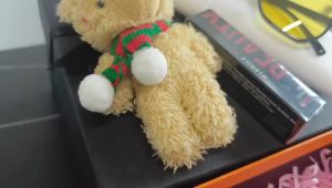 Luxury Gift Box: Sunglasses Fan Necklace & Lipstick Gift Set