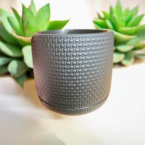 กระถางต้นไม้พลาสติกตกแต่ง