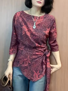 UYFY | Fashionable Retro Design Red Waist Cincher Long Sleeve T-shirt for Women